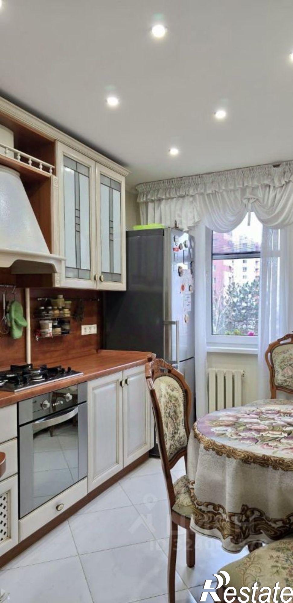 Купить квартиру за 15 500 000 рублей на Абрикосовая улица, 18