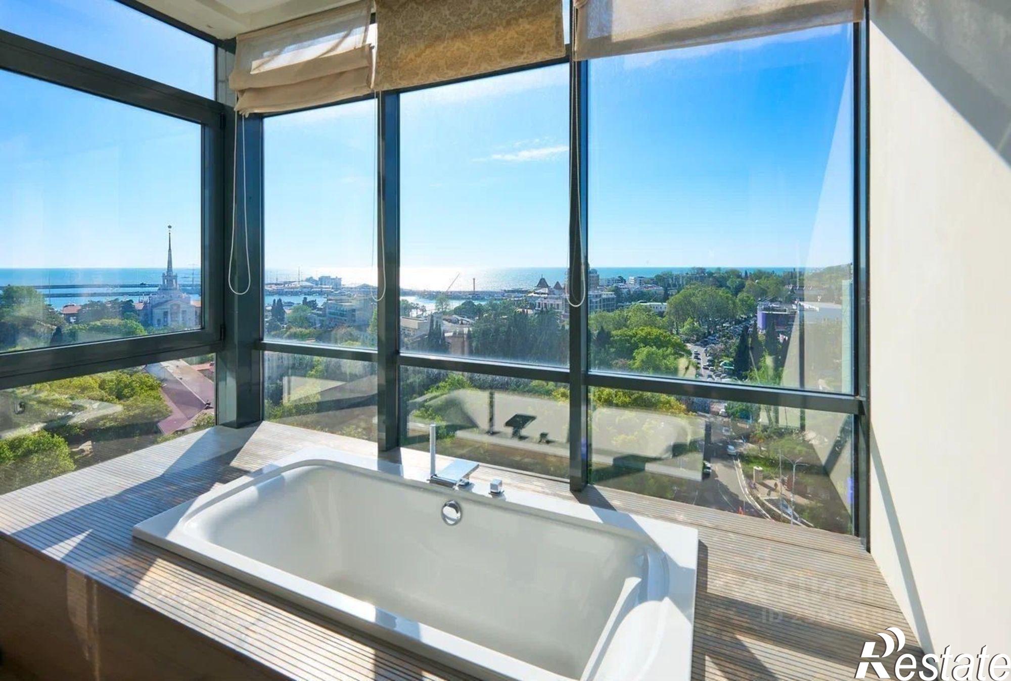 Сдать квартиру за 200 000 рублей на улица Войкова, 21