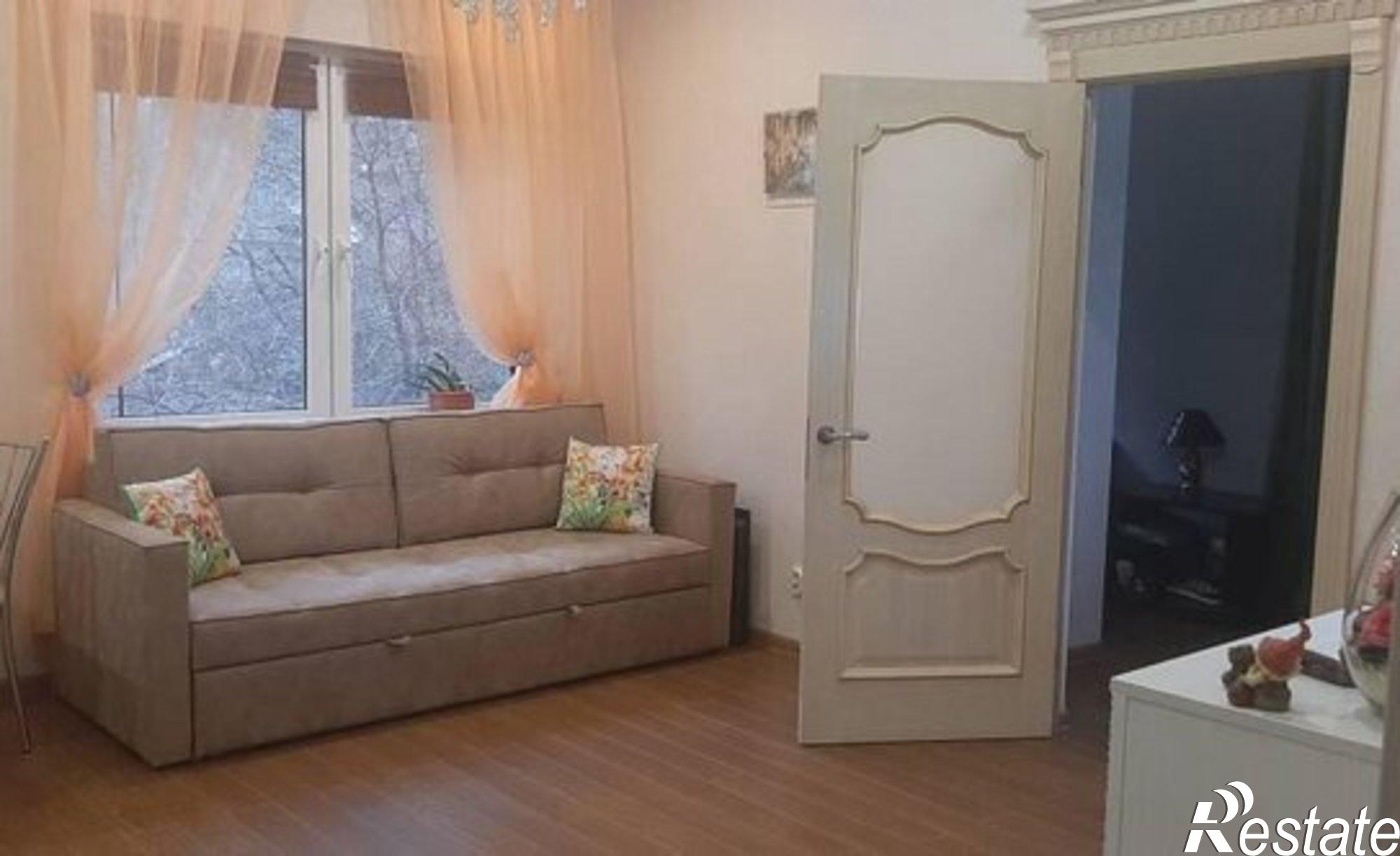 Купить квартиру за 10 500 000 рублей на Виноградная улица, 224/9