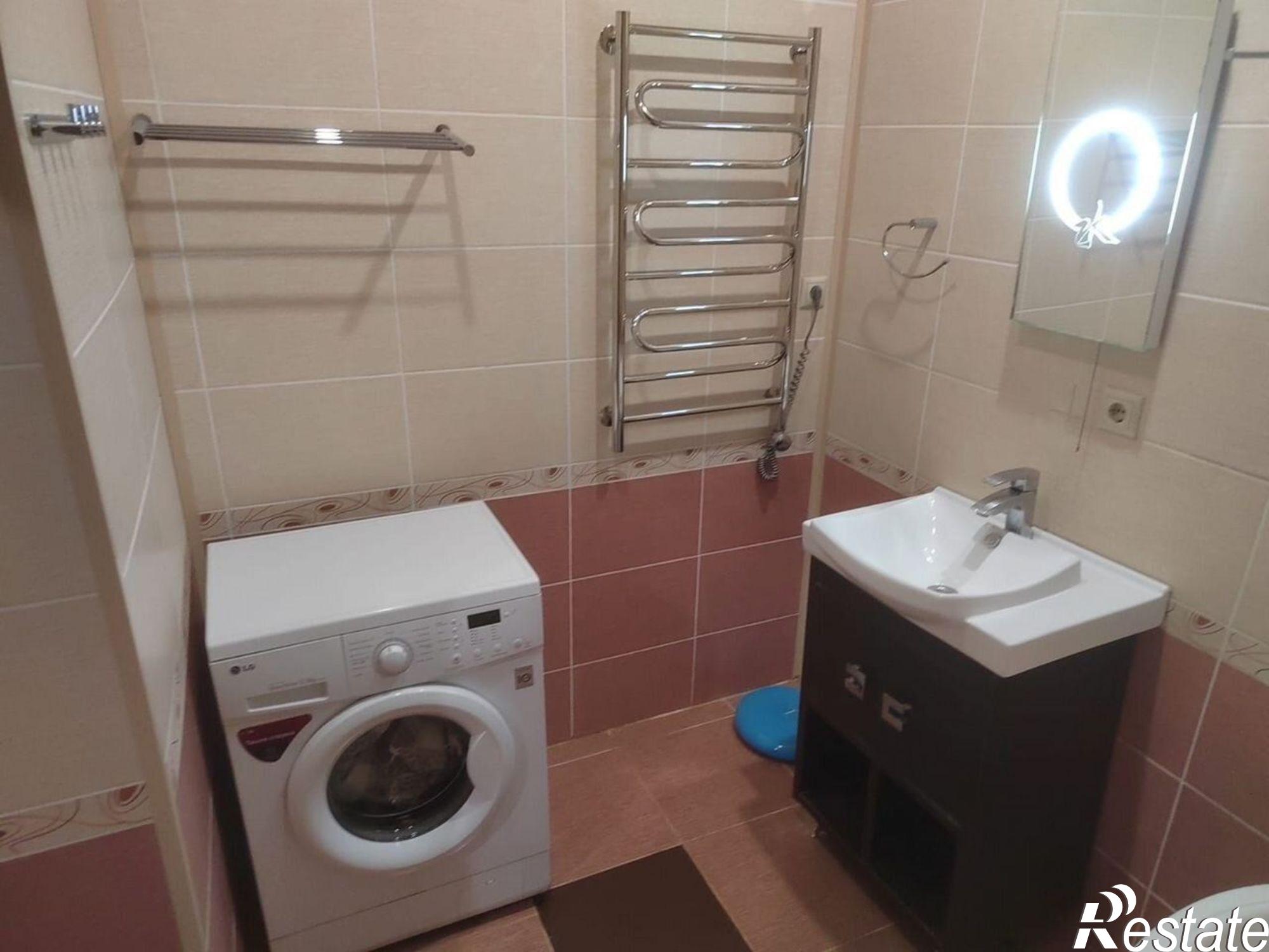 Купить квартиру за 9 800 000 рублей на Мостовой переулок, 25