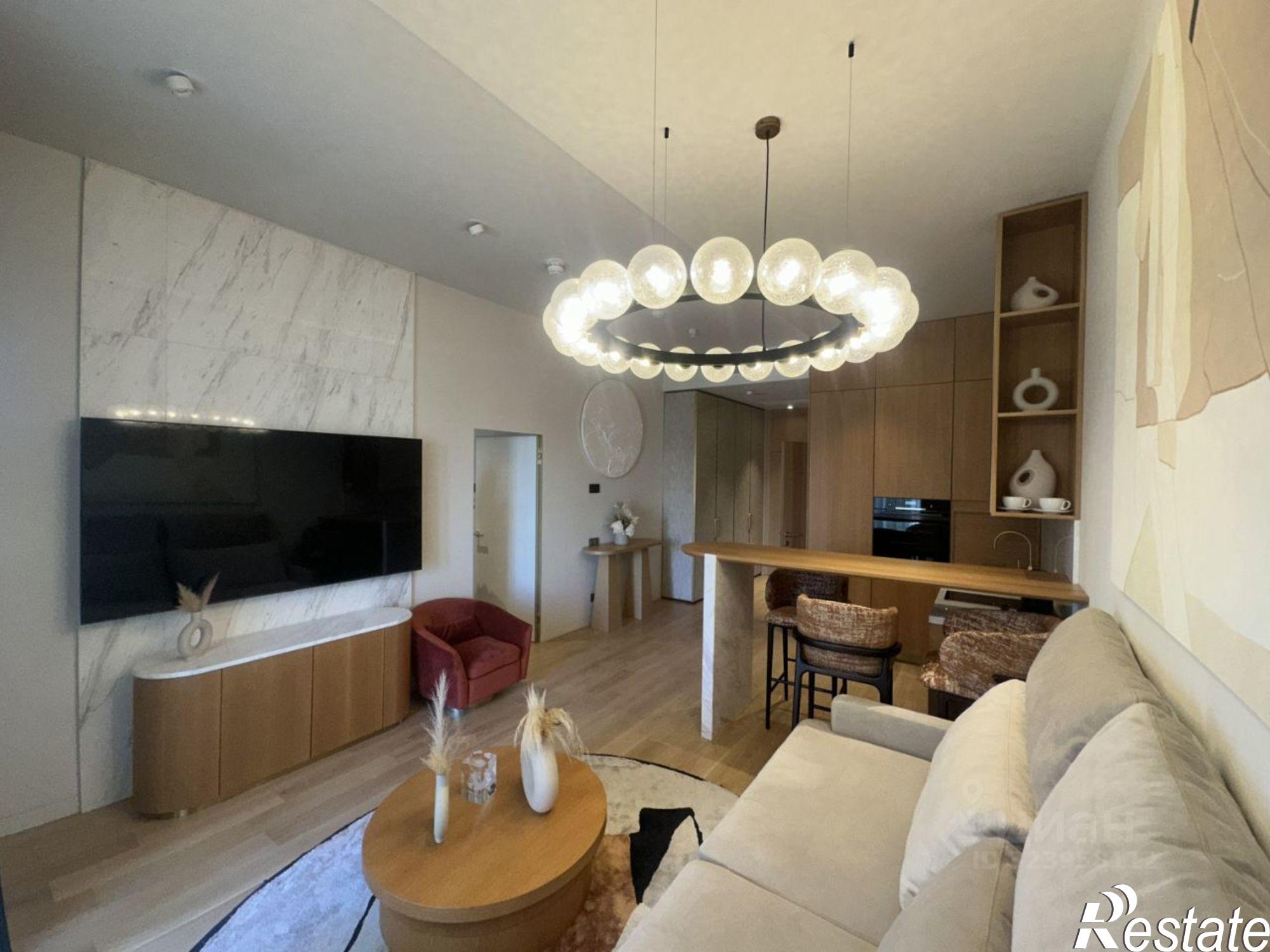 Купить квартиру за 31 000 000 рублей на наб Полянка, 2