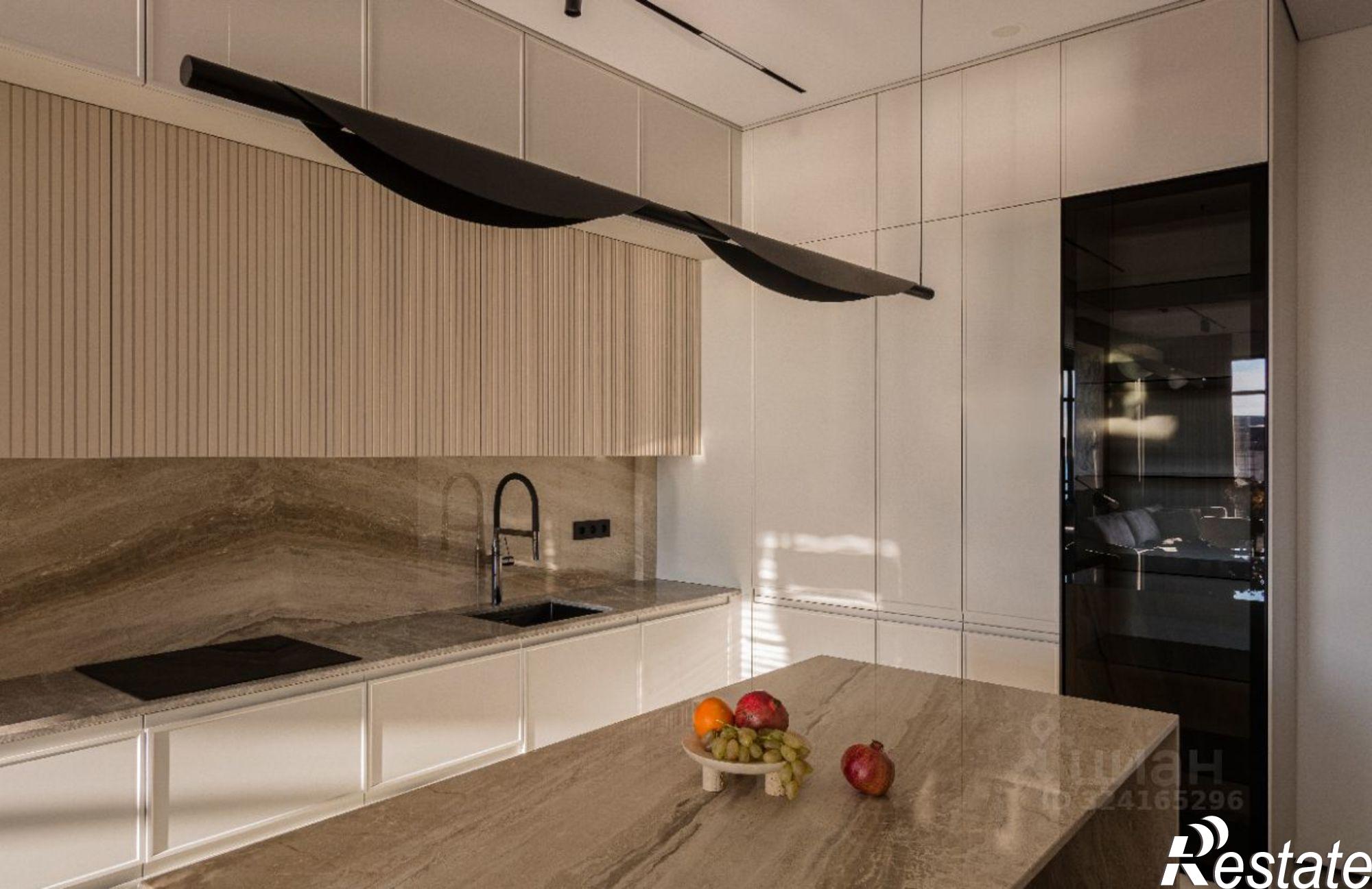 Купить квартиру за 14 900 000 рублей на Курортный проспект, 105Б