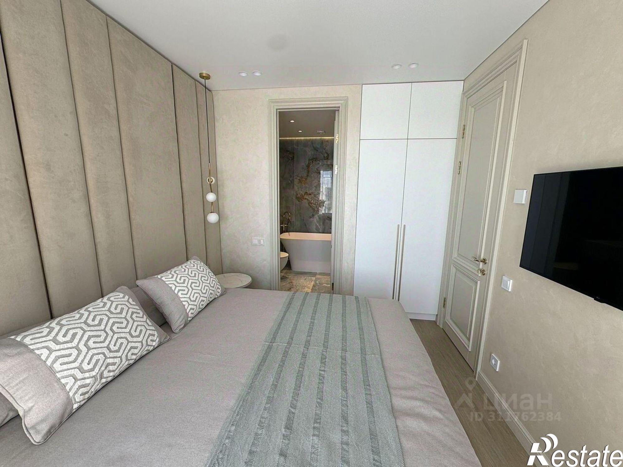 Купить квартиру за 15 900 000 рублей на ул Пластунская, 123А 2