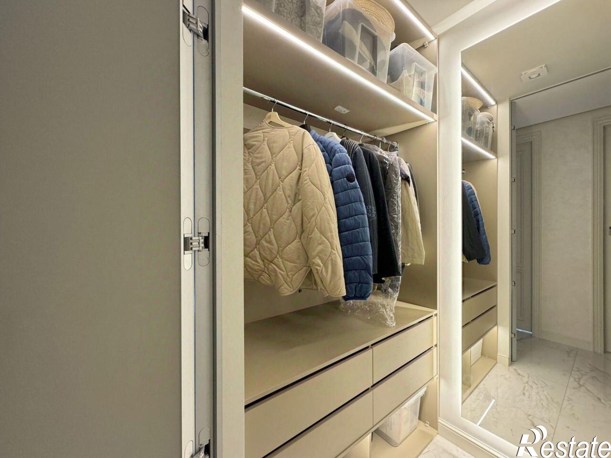 Купить квартиру за 15 900 000 рублей на ул Пластунская, 123А 2