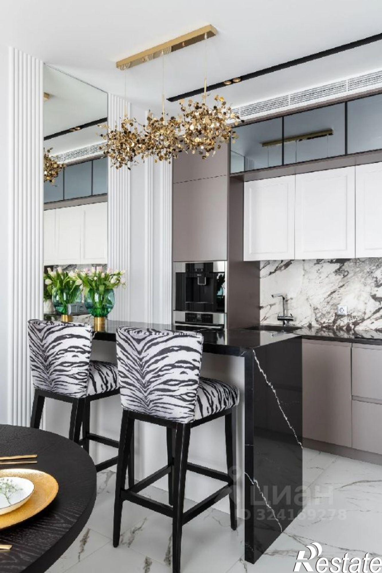 Купить квартиру за 65 000 000 рублей на Курортный пр-кт, 108