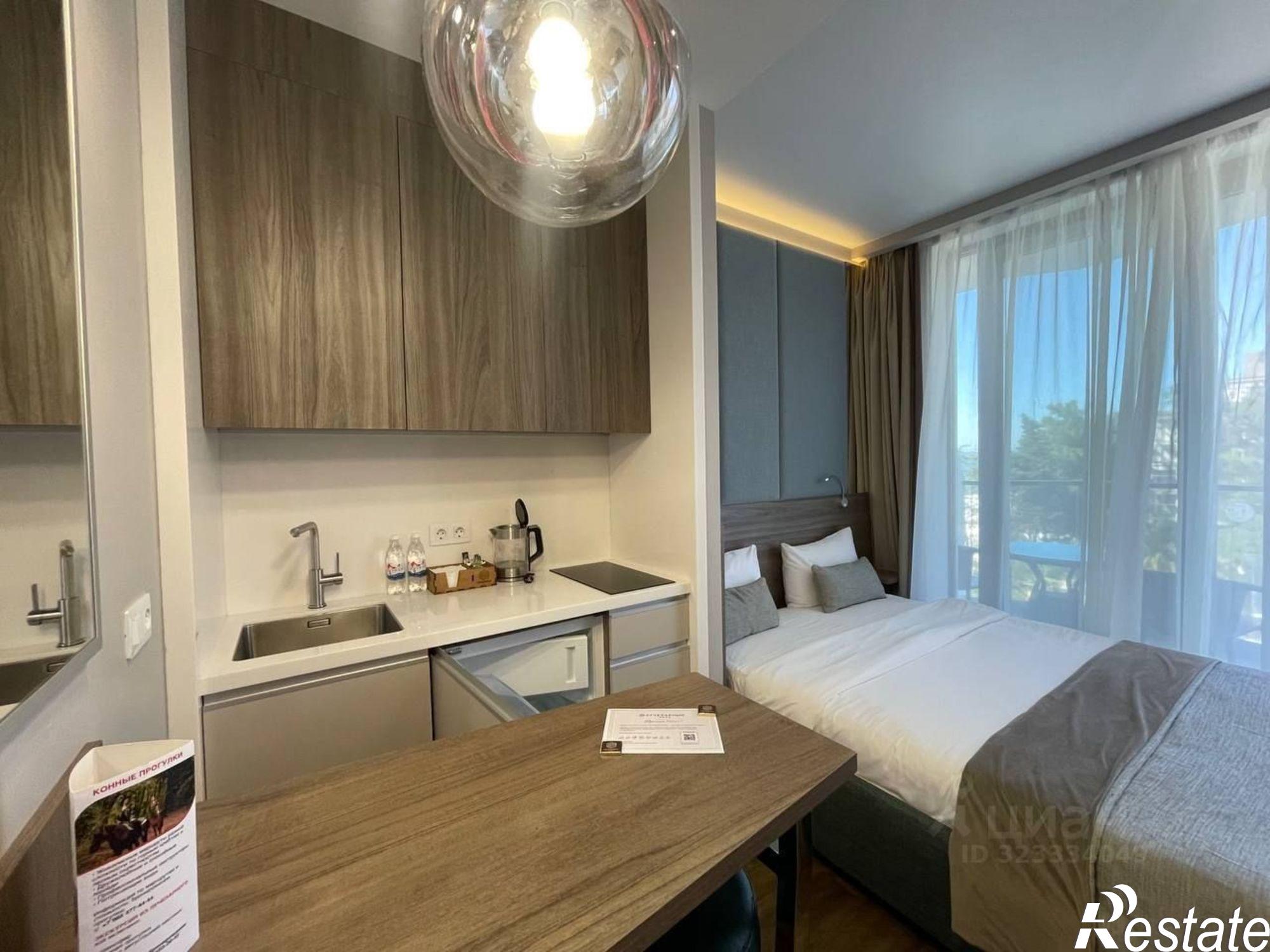 Купить квартиру за 10 000 000 рублей на Ривьерский пер, 6