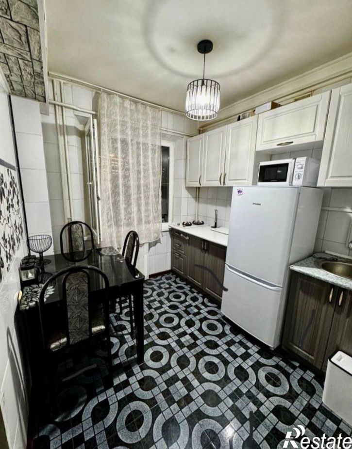 2-комн квартира Крымская улица, 26,  д. 26