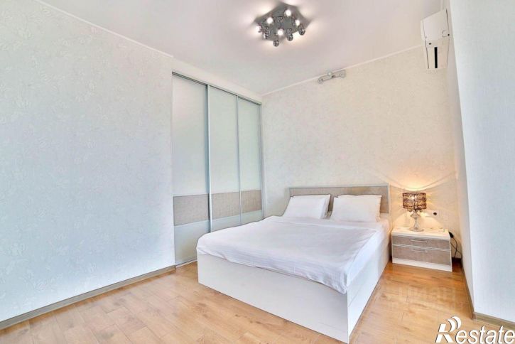 3-комн квартира Гагринская улица, 10,  д. 10