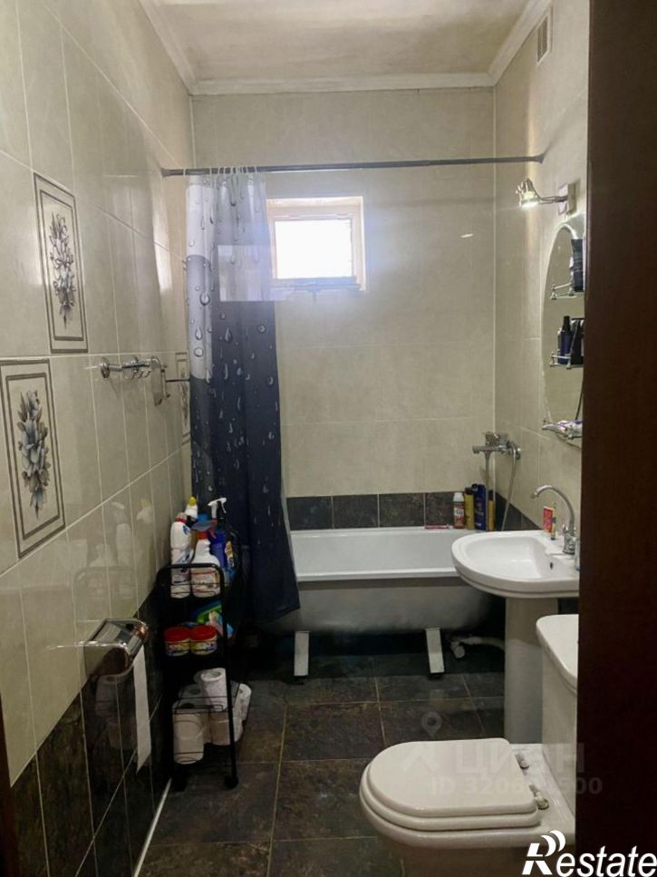 2-комн квартира ул Череповецкая, 11 3,  д. 11 3,  к. 3