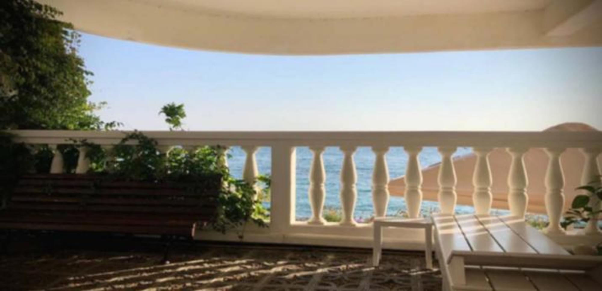 Купить помещение свободного назначения за 1 877 350 000 рублей на Сибирская улица, д.6