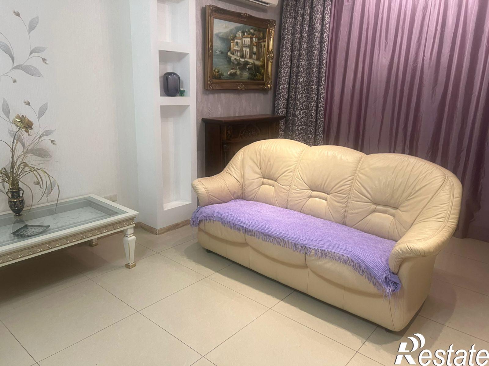 Сдать квартиру за 55 000 рублей на Дмитриевой, 5