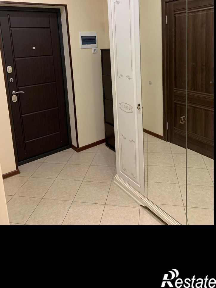 3-комн квартира Клубничная, 76