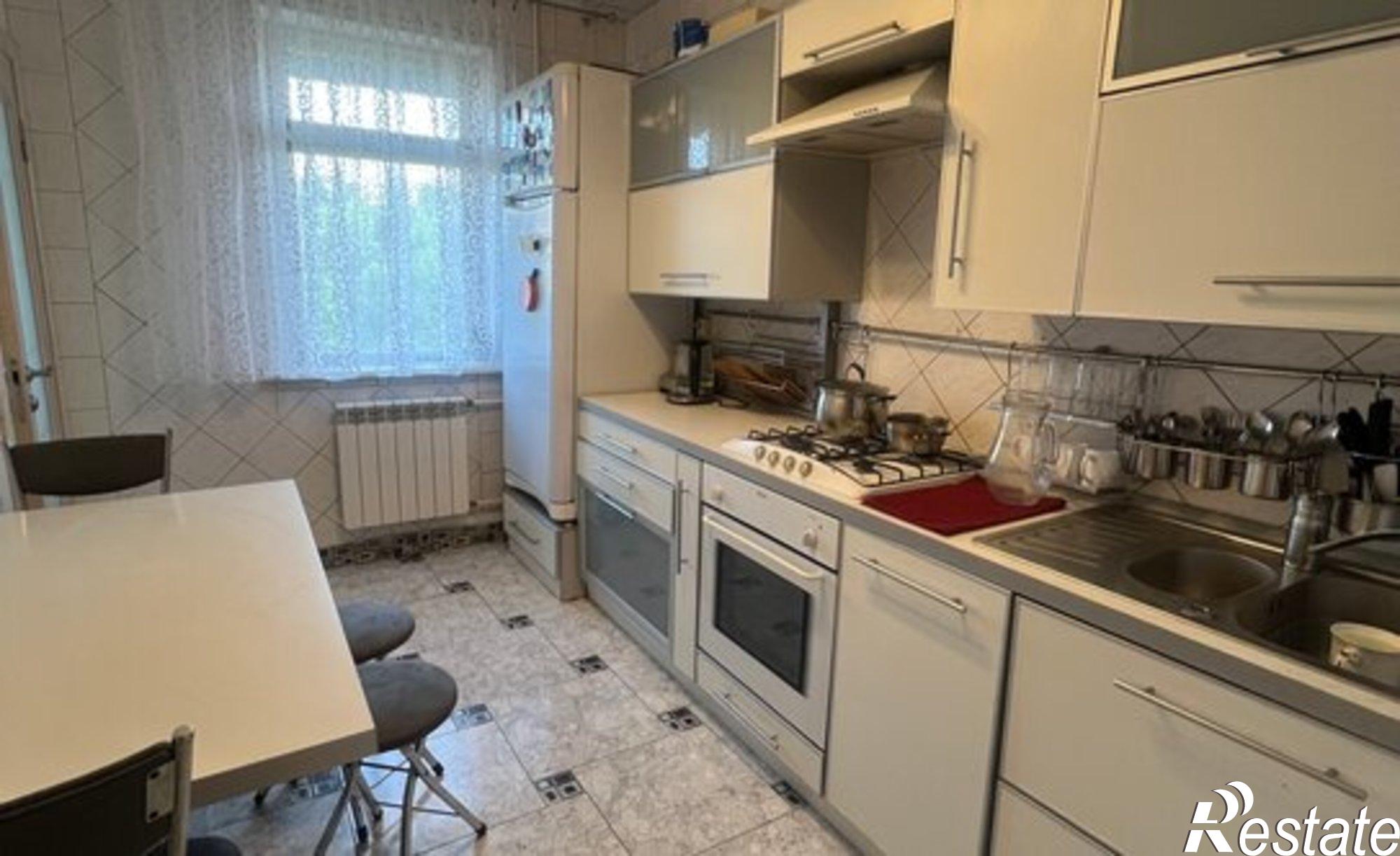 Купить квартиру за 30 000 000 рублей на улица Ульянова, 53