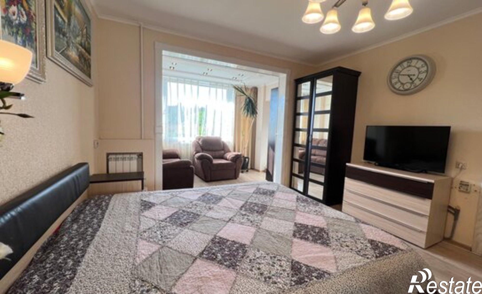 Купить квартиру за 30 000 000 рублей на улица Ульянова, 53