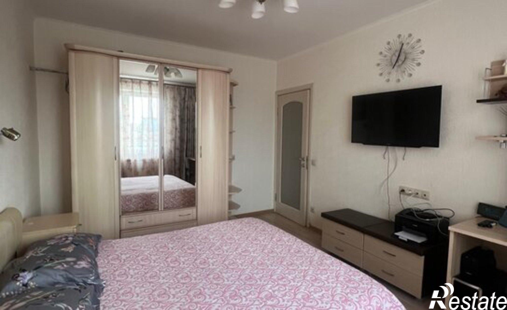 Купить квартиру за 30 000 000 рублей на ул Ульянова, 53