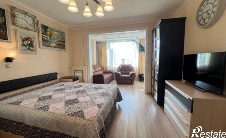 3-комн квартира ул Ульянова, 53,  д. 53