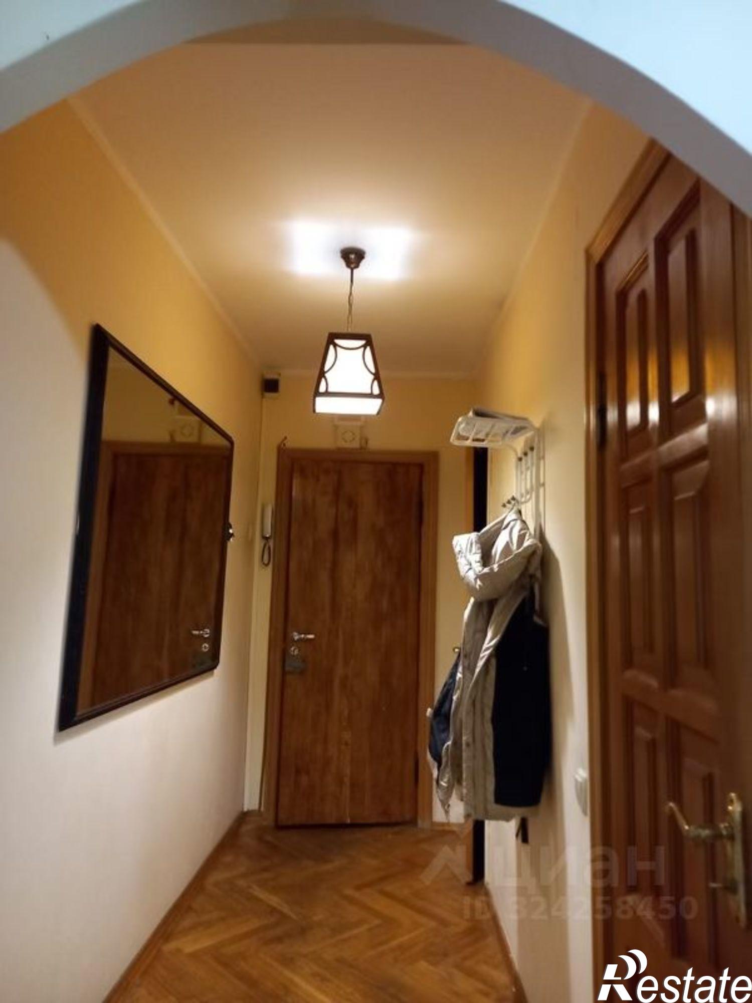 Сдать квартиру за 40 000 рублей на улица Островского, 37