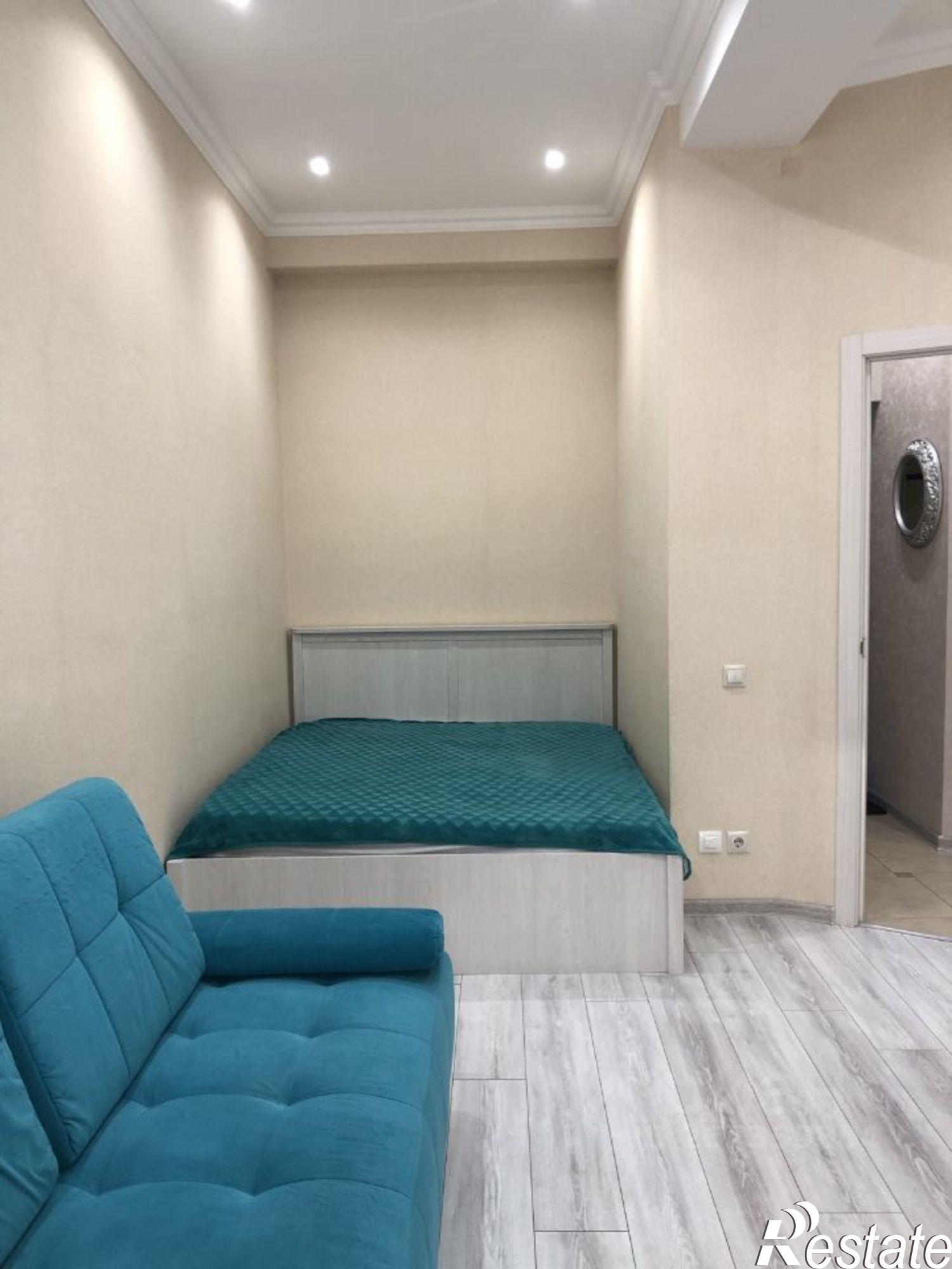 Сдать квартиру за 50 000 рублей на ул Грибоедова, 33