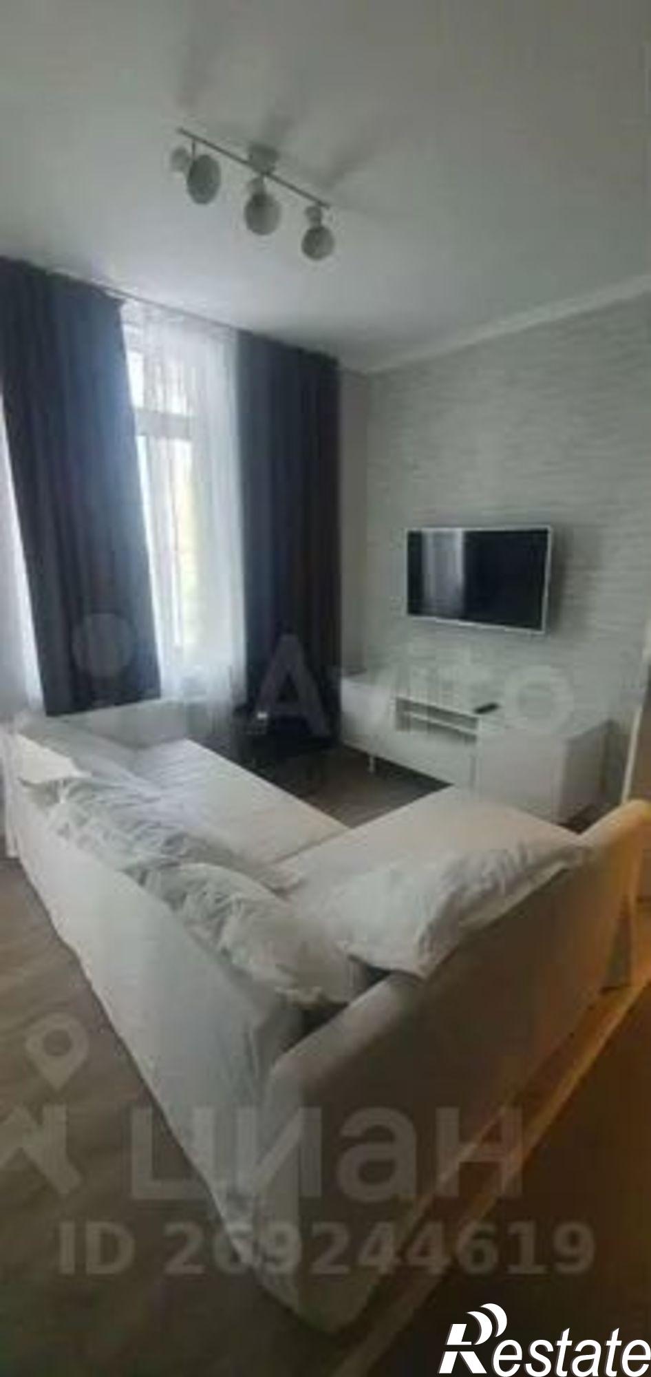 Сдать квартиру за 75 000 рублей на ул Бытха, 4/5А