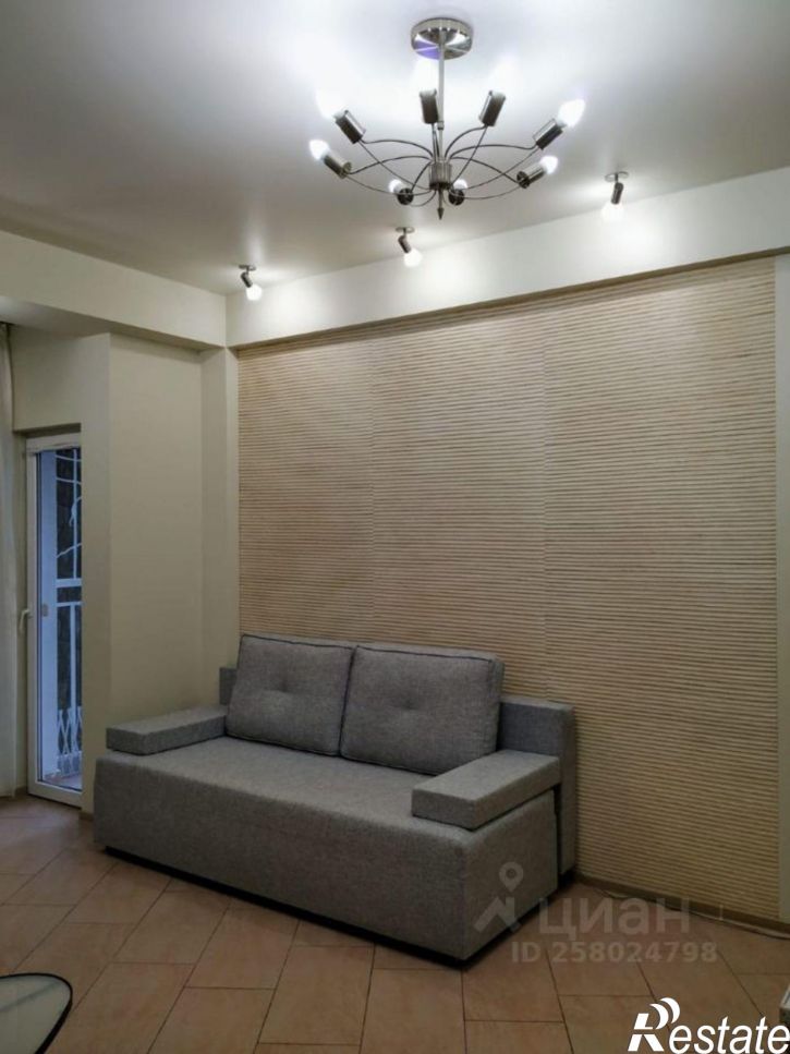 1-комн квартира Учительская улица, 24/7,  д. 24/7