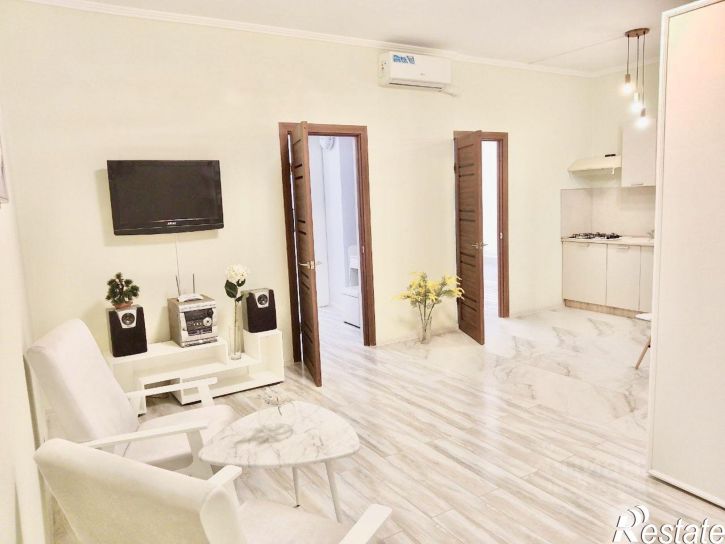 3-комн квартира Клубничная улица, 15Б,  д. 15Б