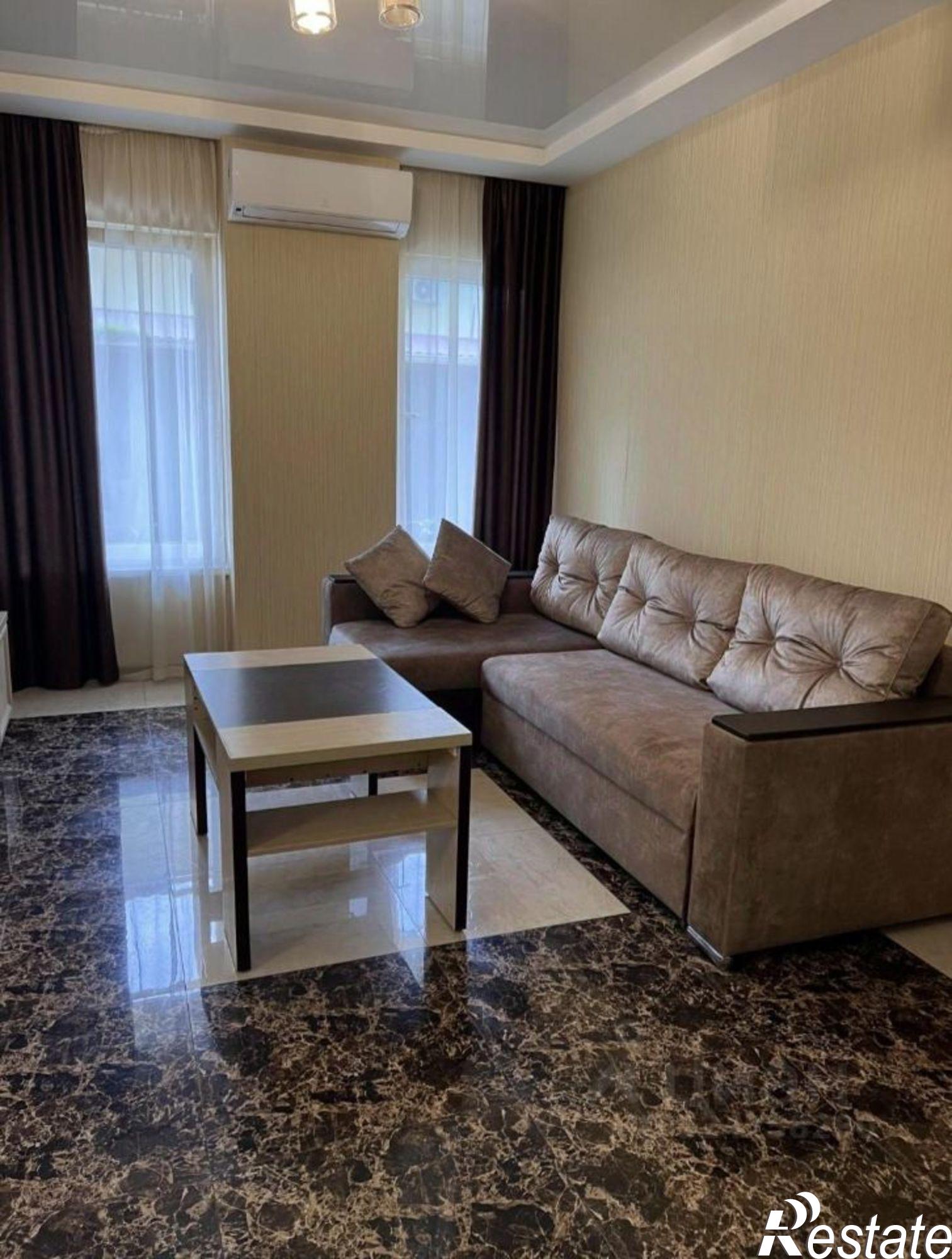 Сдать квартиру за 40 000 рублей на улица Просвещения, 84