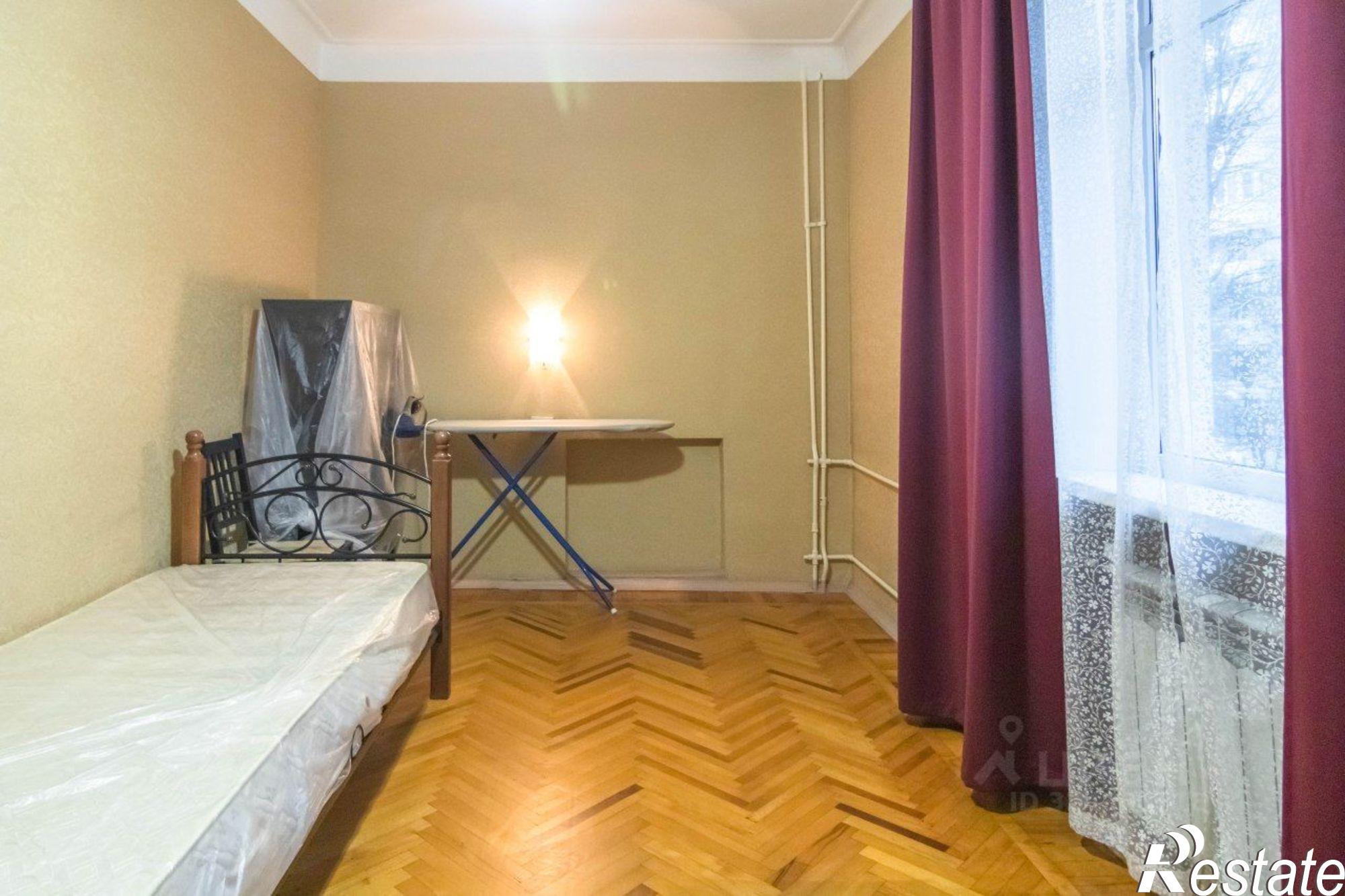 Сдать квартиру за 90 000 рублей на Красноармейская улица, 14