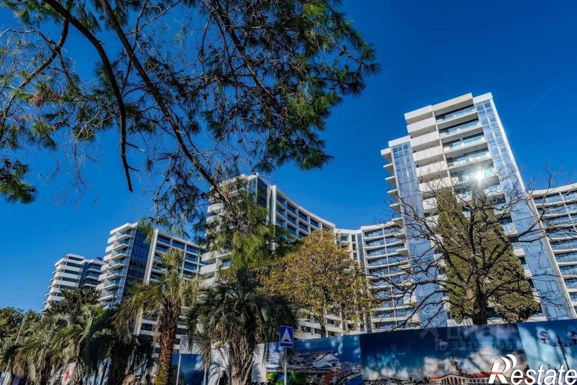 Купить квартиру за 37 000 000 рублей на улица Просвещения, 32