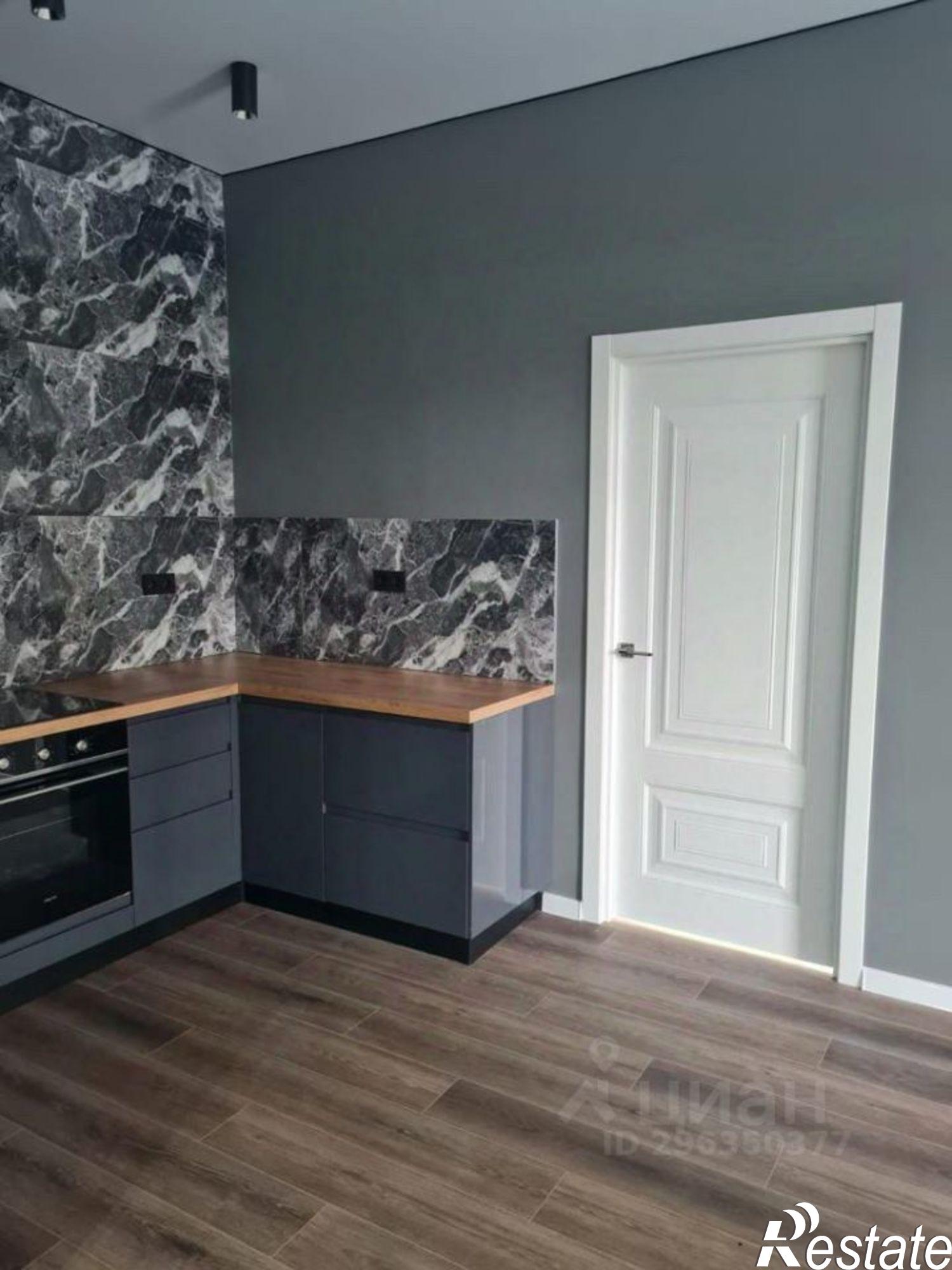 Купить квартиру за 16 000 000 рублей на Батумское шоссе, 28А к2