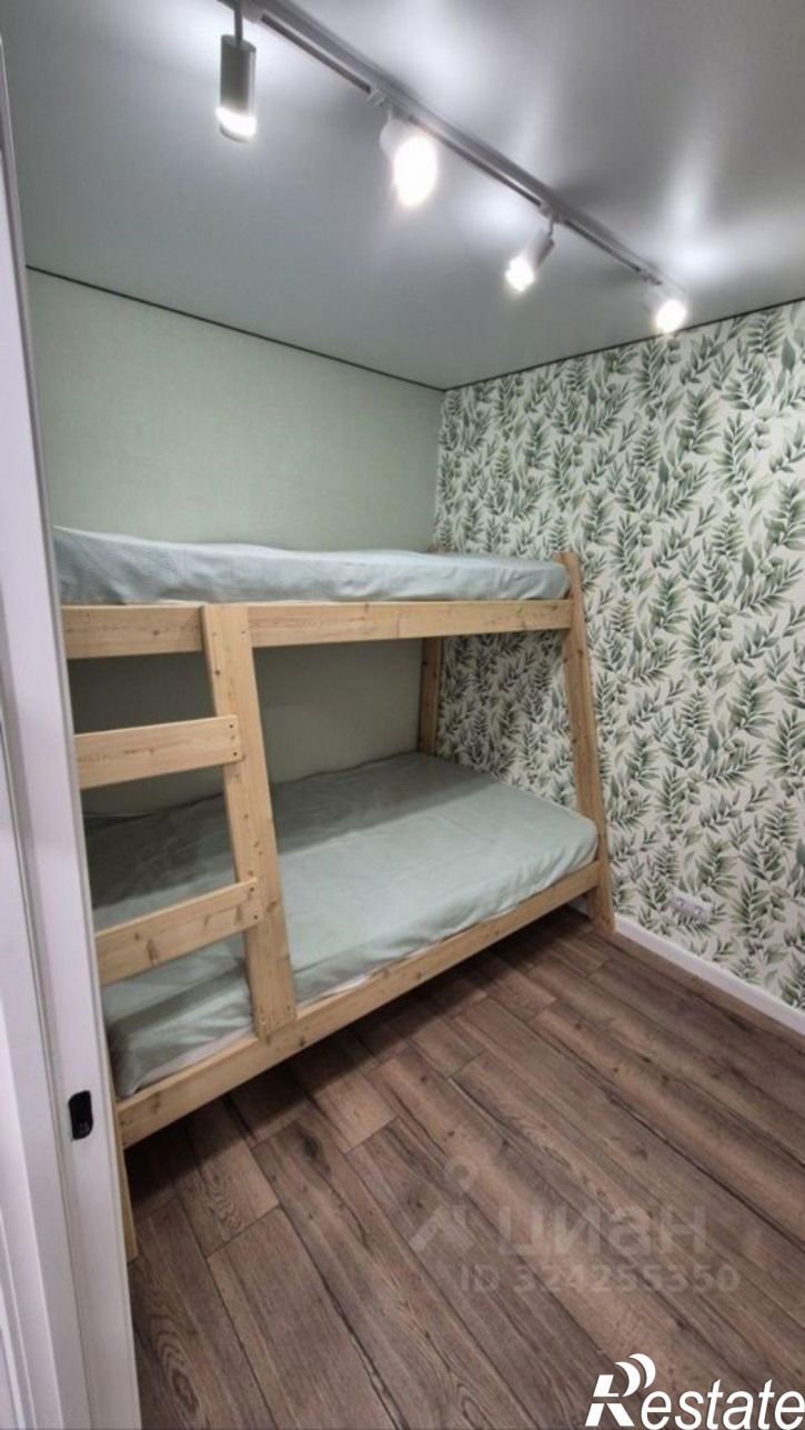 3-комн квартира ул Львовская, 70А 2,  д. 70А 2,  к. 2