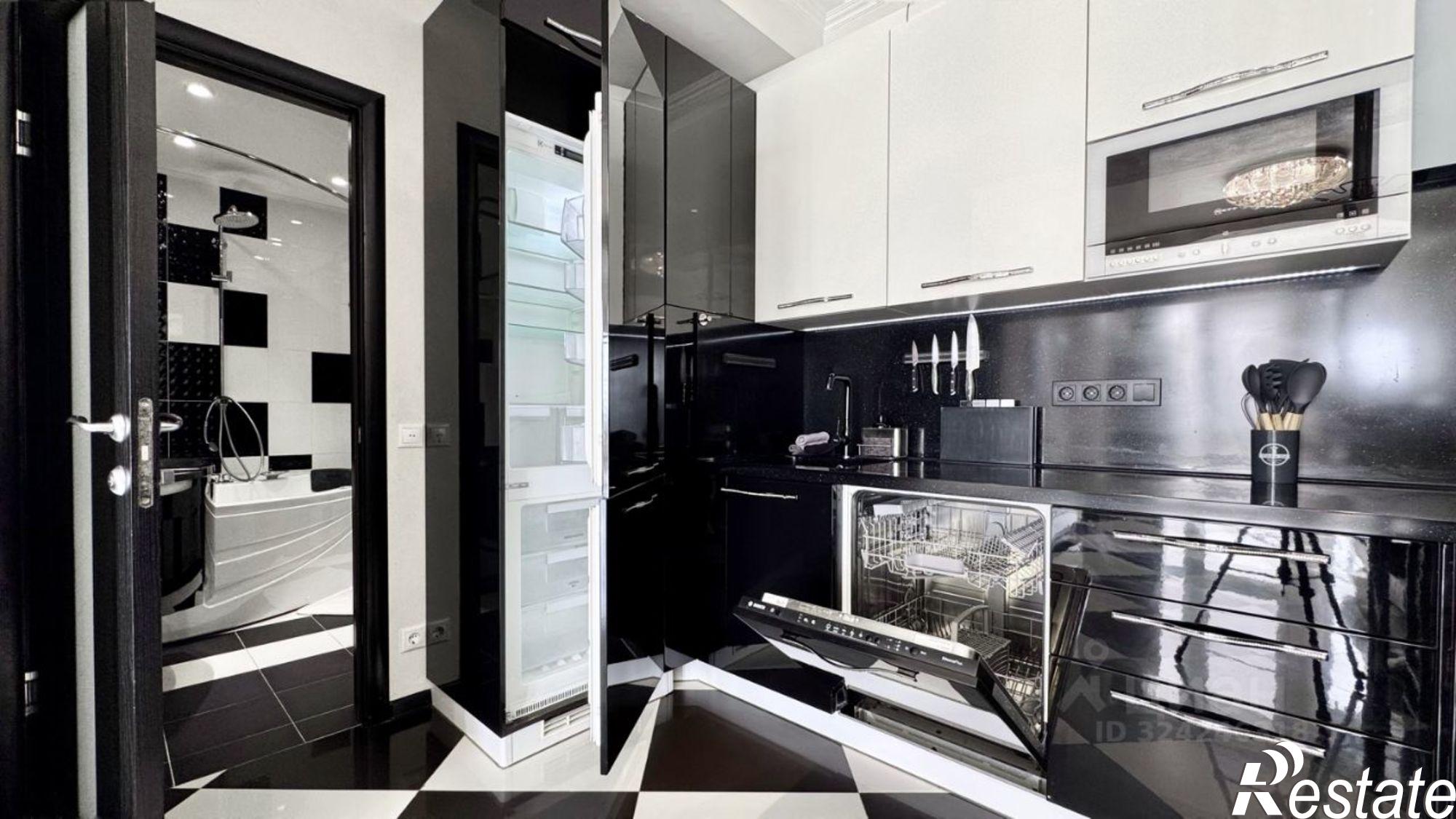 Сдать квартиру за 75 000 рублей на Курортный пр-кт, 129