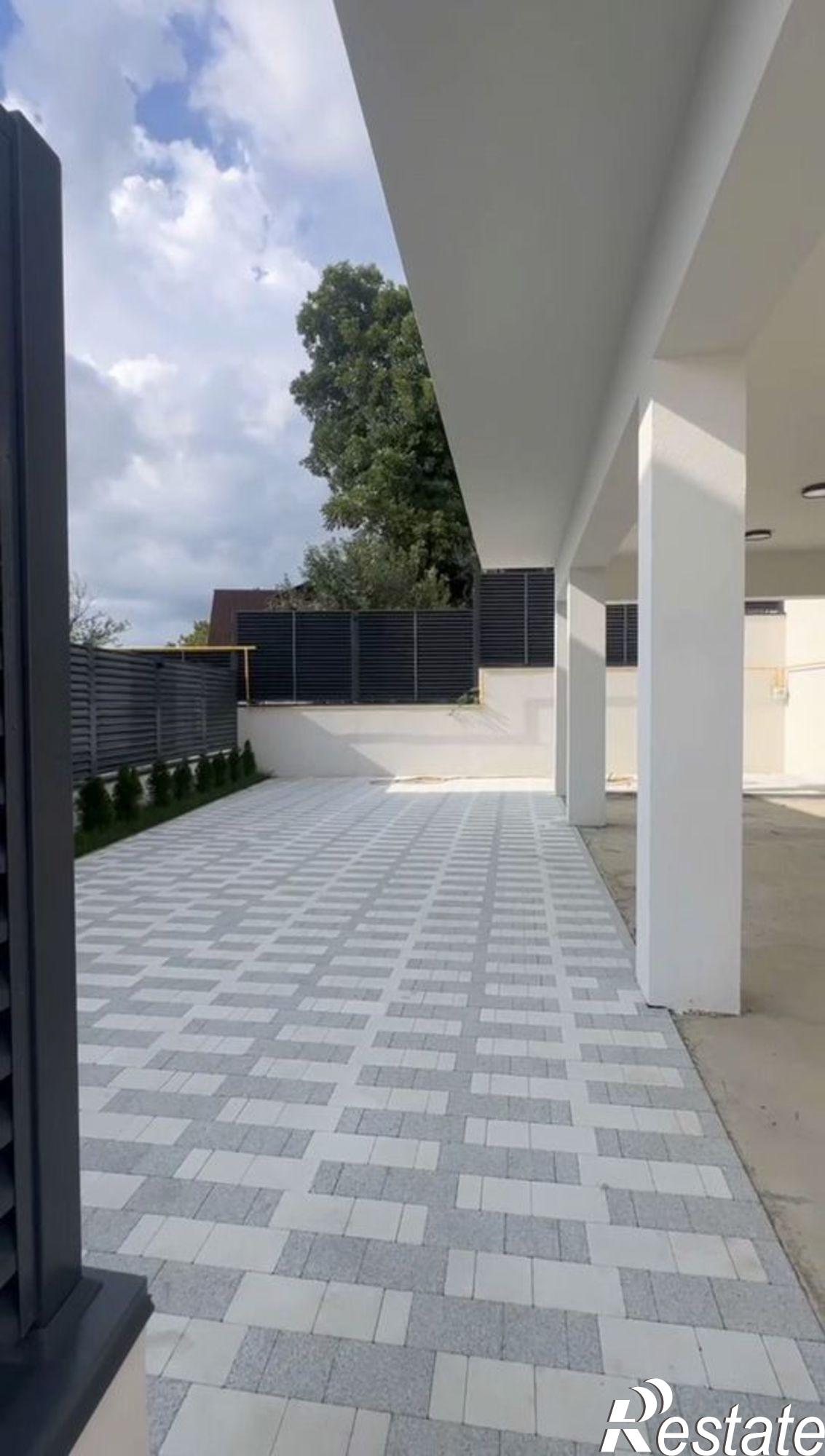 Купить дачу, дом, коттедж за 32 000 000 рублей на ул Владимировская, 23А