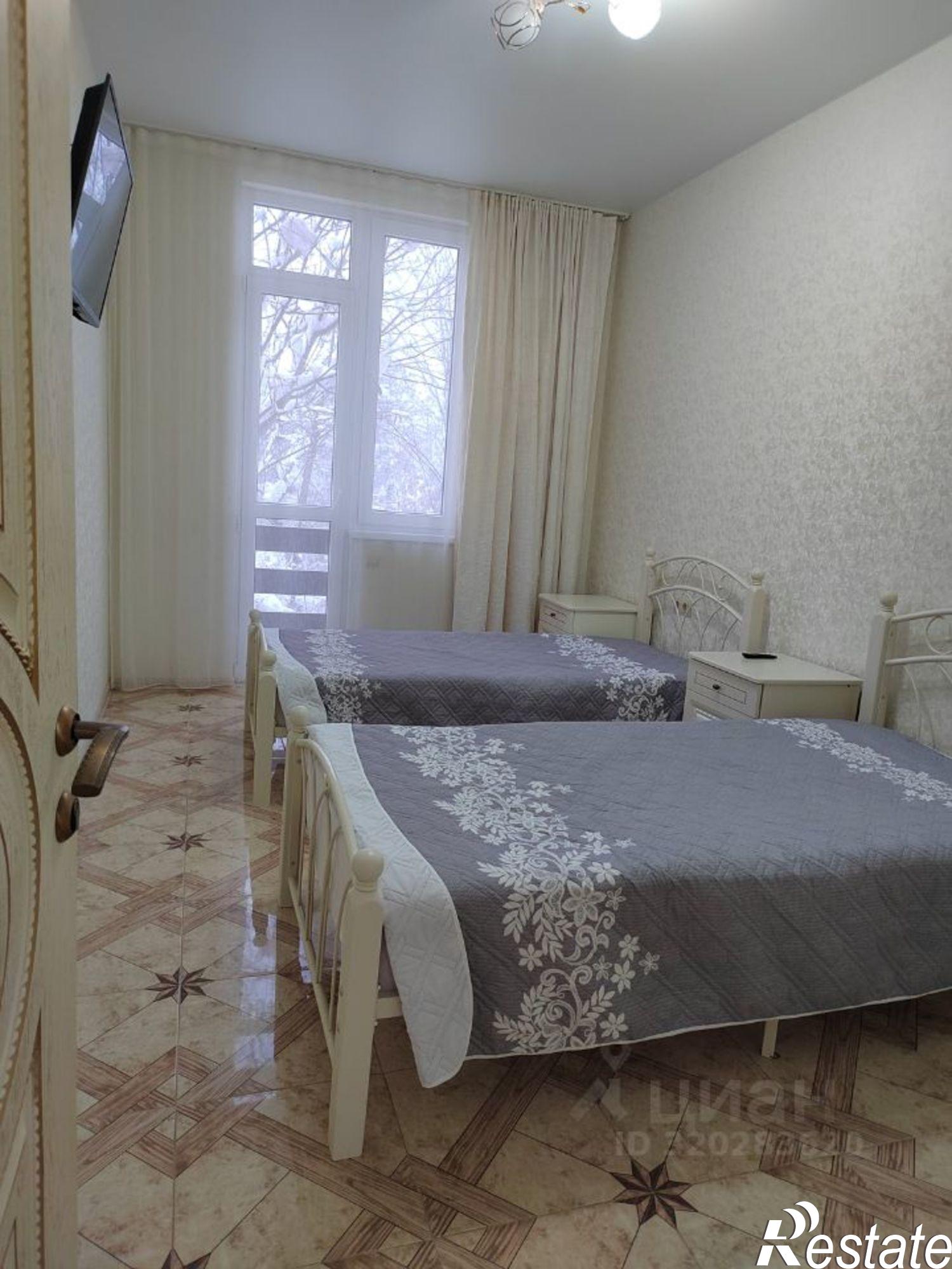 Сдать квартиру за 80 000 рублей на ул Ачишховская, 60