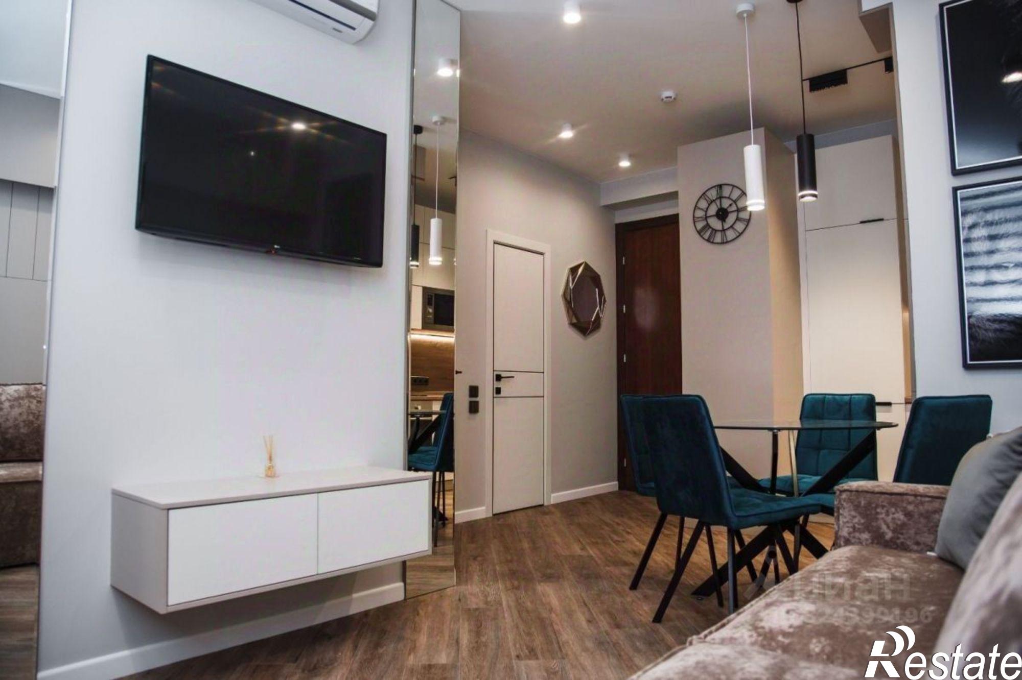 Купить квартиру за 27 300 000 рублей на улица Конституции СССР, 18А