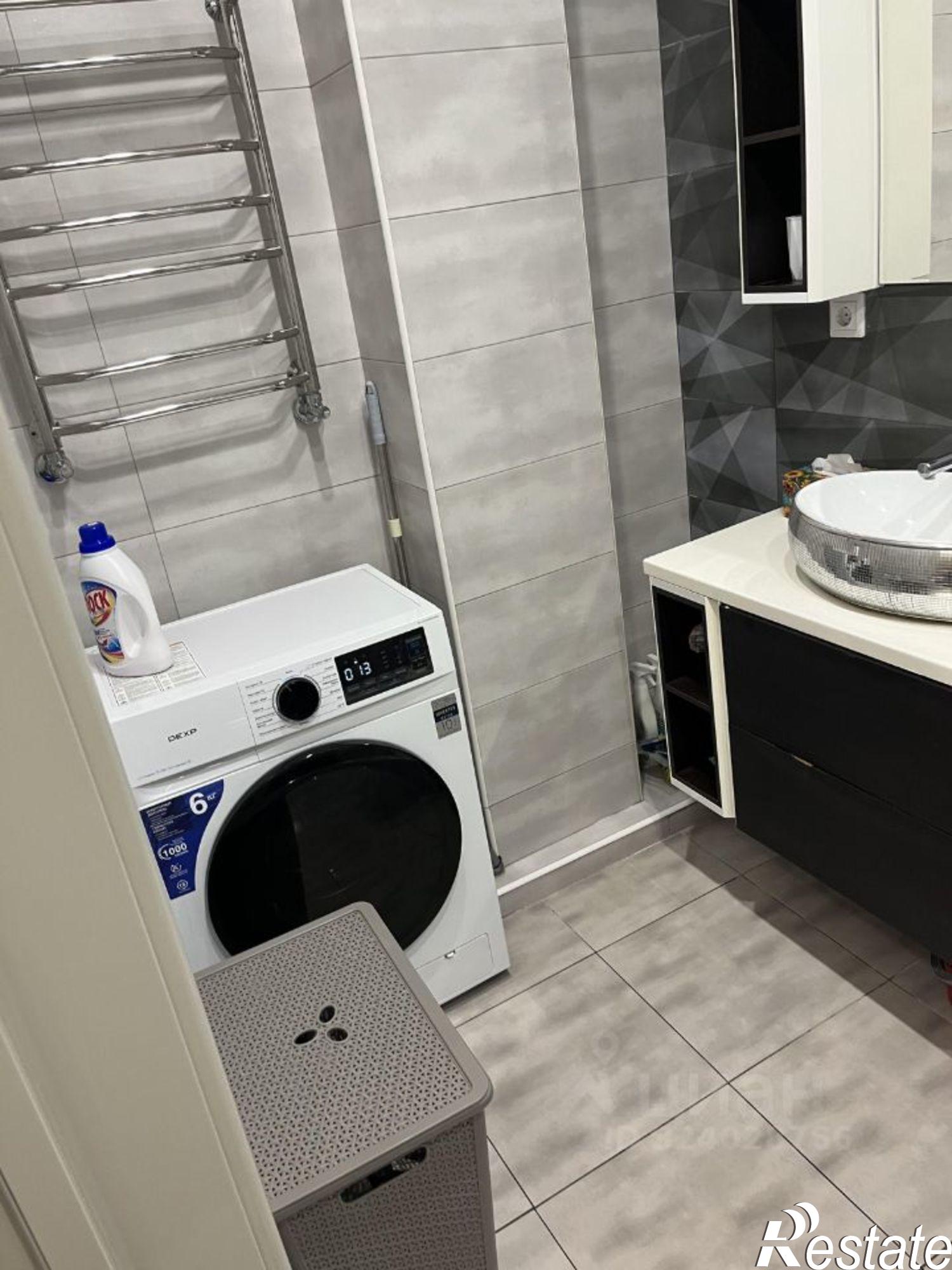 Сдать квартиру за 49 000 рублей на ул Мира, 163/5