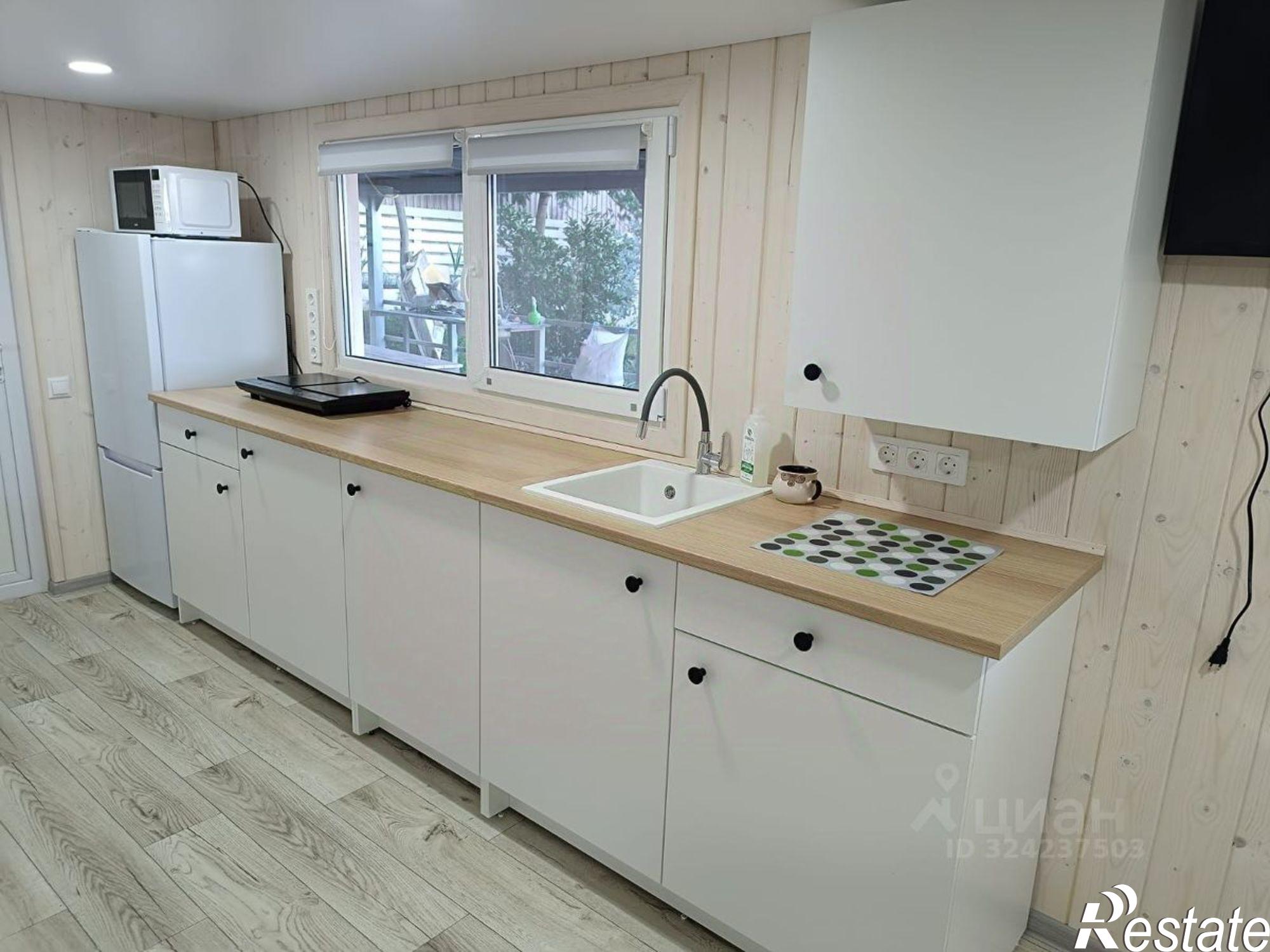 Сдать дачу, дом, коттедж за 25 000 рублей на ул Налбандяна, 11/7