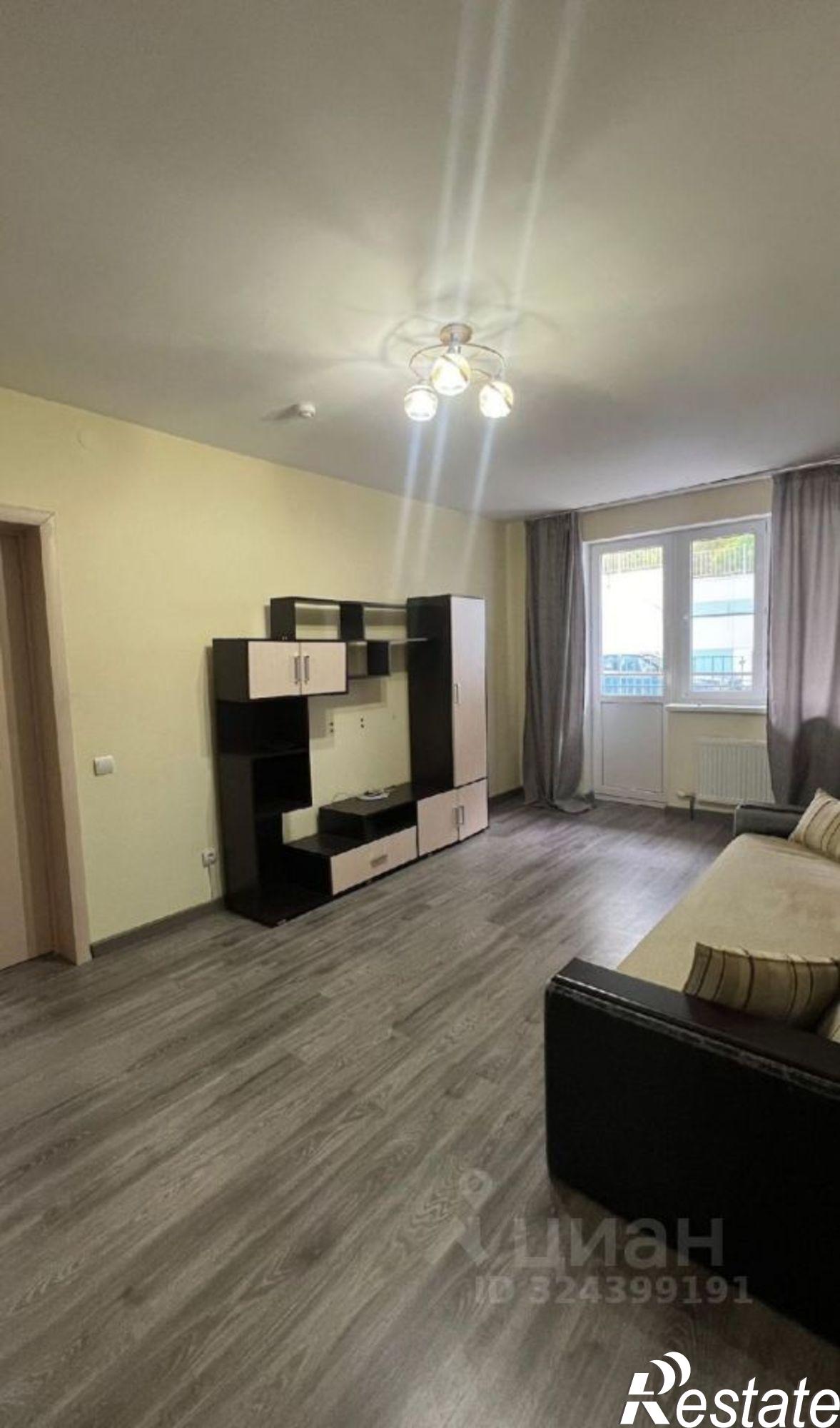 Купить квартиру за 14 800 000 рублей на ул Тепличная, 63 2