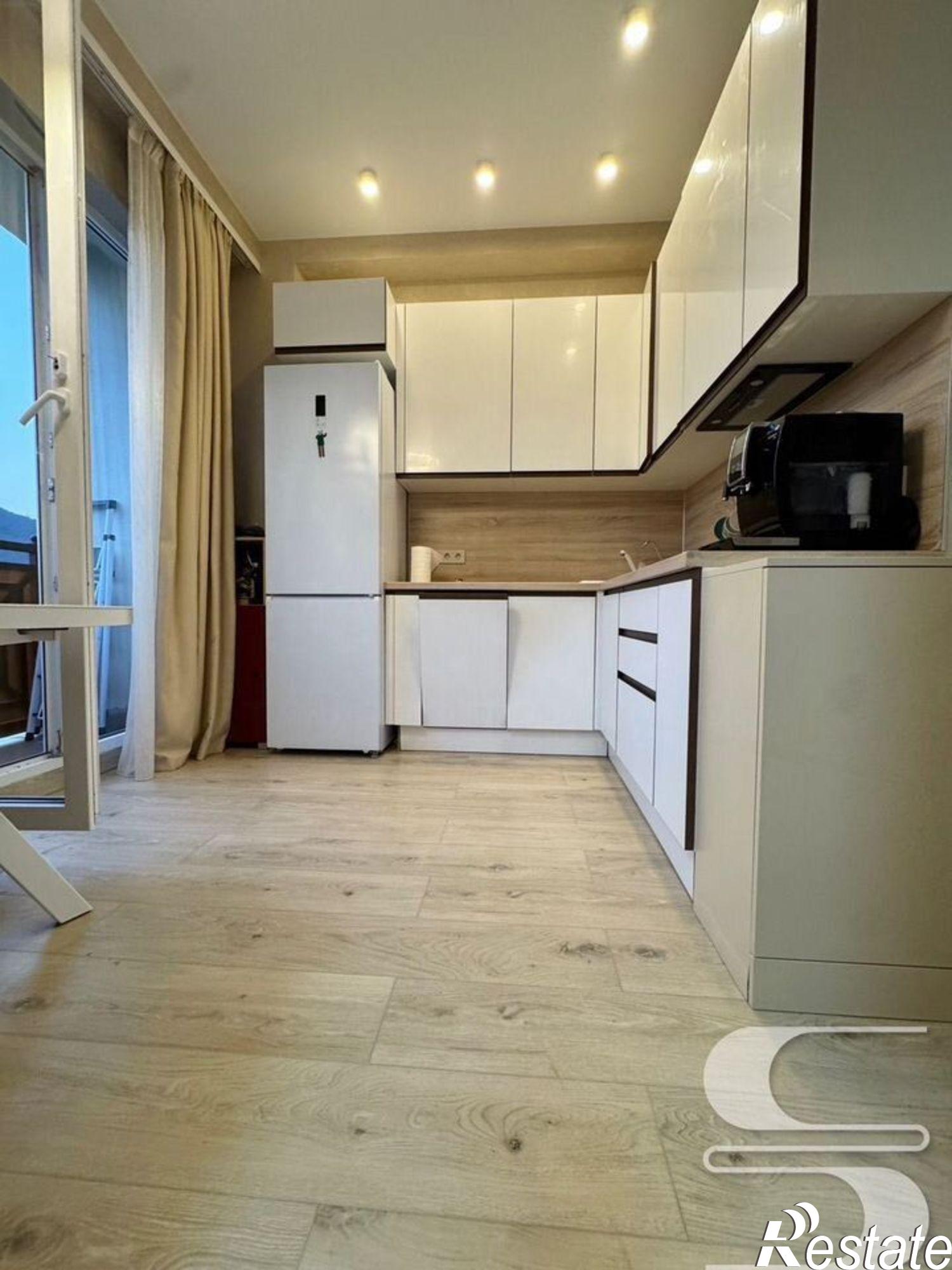 Купить квартиру за 18 900 000 рублей на Мацестинская улица, 17/1