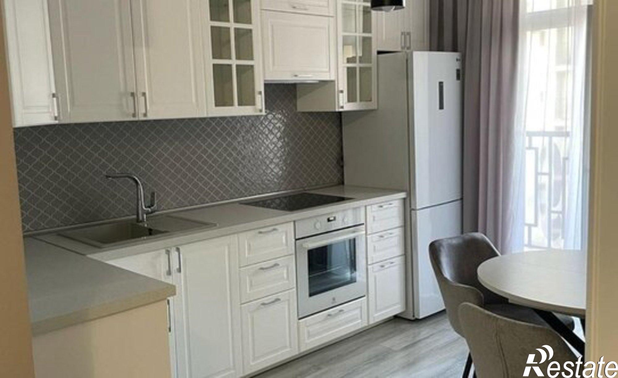 Купить квартиру за 25 000 000 рублей на пер Трунова, 6