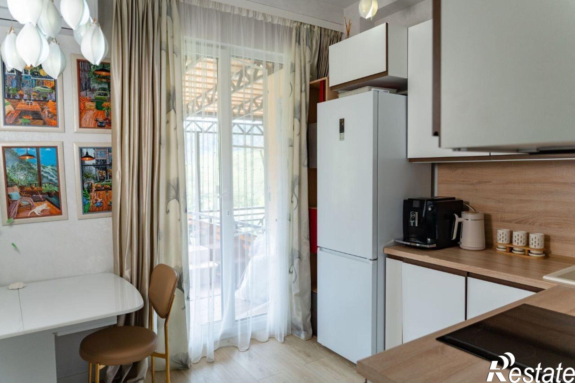 Купить квартиру за 18 900 000 рублей на Мацестинская улица, 17/1