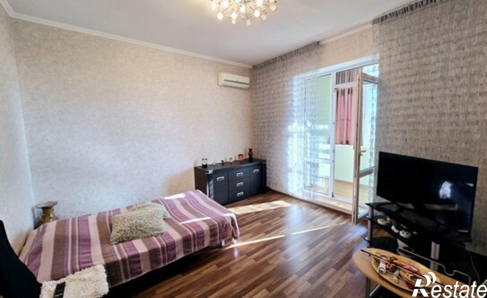 Купить квартиру за 13 000 000 рублей на Клубничная улица, 8А