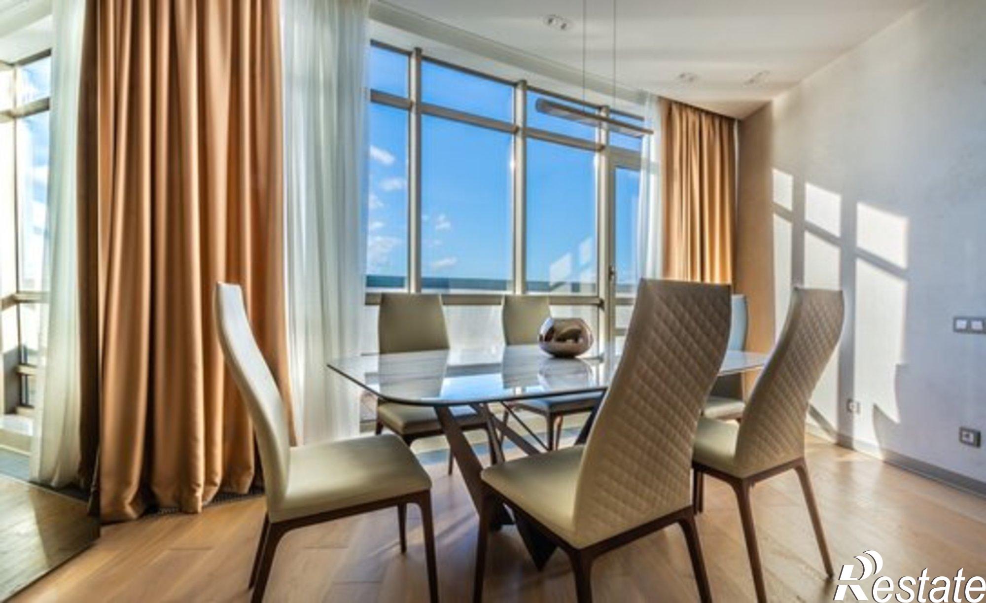 Купить квартиру за 65 000 000 рублей на улица Войкова, 21