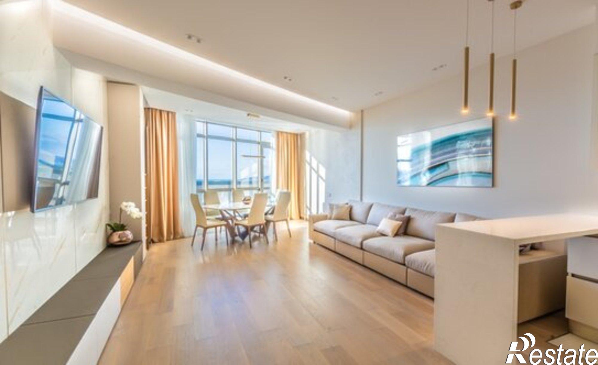 Купить квартиру за 65 000 000 рублей на улица Войкова, 21