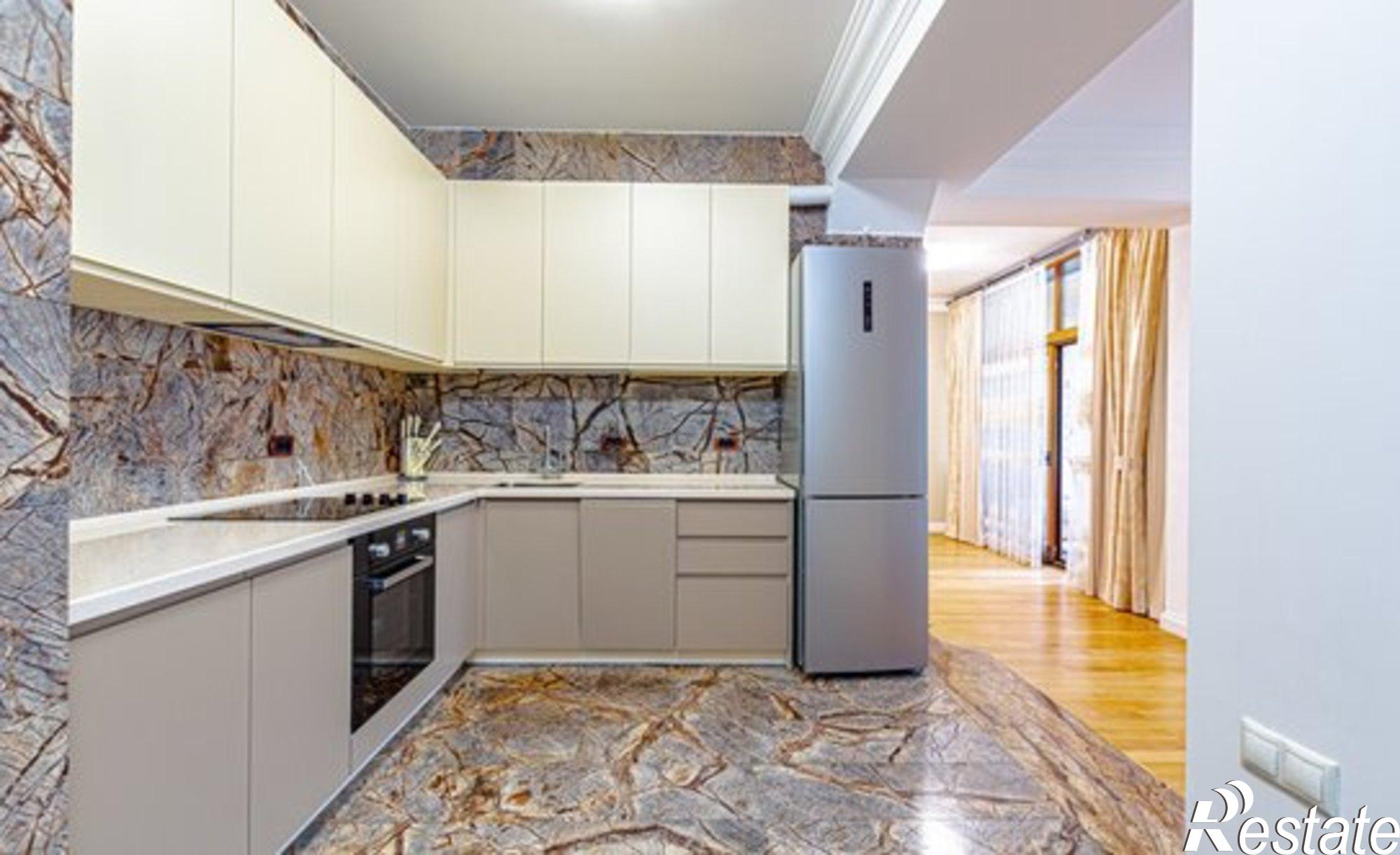 Купить квартиру за 53 000 000 рублей на Курортный пр-кт, 95А