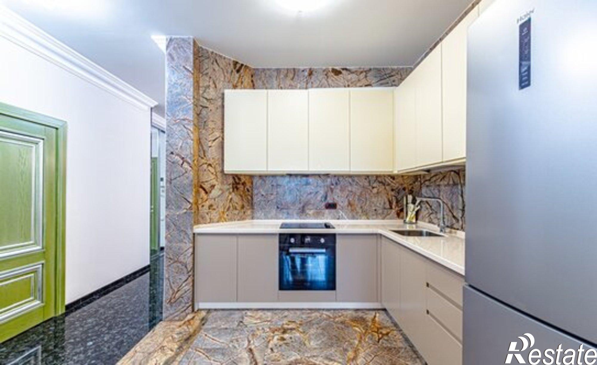 Купить квартиру за 53 000 000 рублей на Курортный пр-кт, 95А