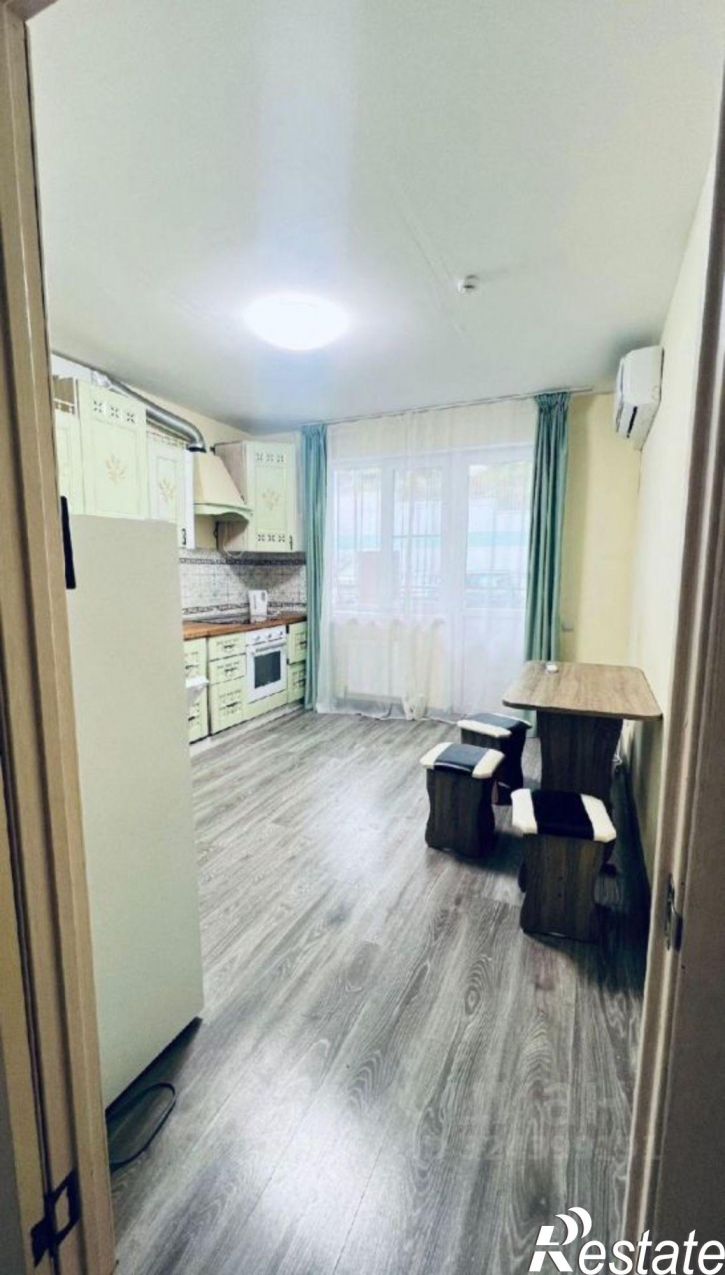 3-комн квартира ул Тепличная, 63 2,  д. 63 2,  к. 2