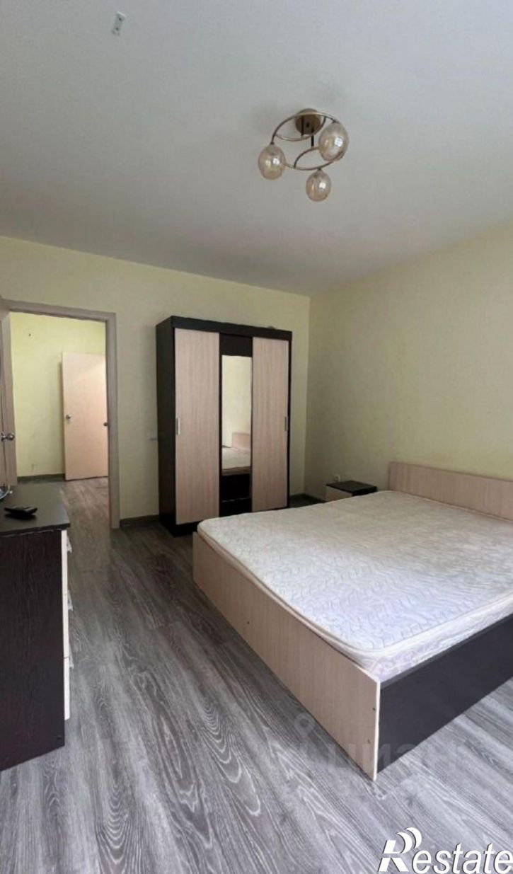 3-комн квартира ул Тепличная, 63 2,  д. 63 2,  к. 2