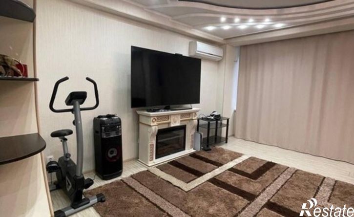 3-комн квартира ул Просвещения, 125,  д. 125