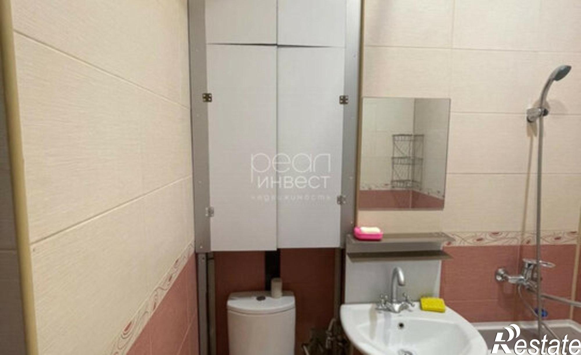 Купить квартиру за 8 000 000 рублей на Клубничная улица, 48