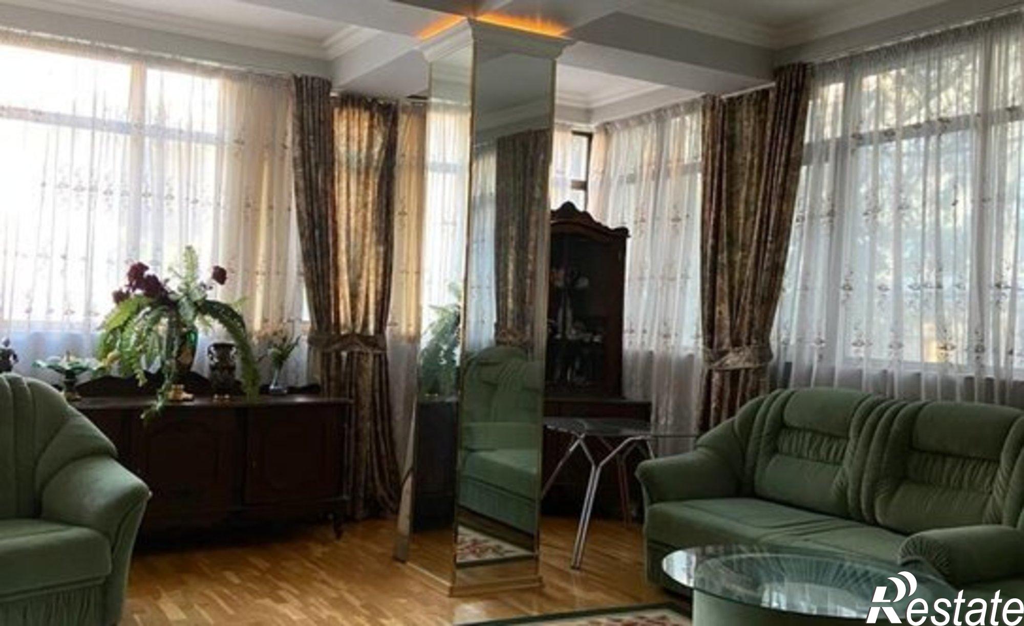 Купить квартиру за 50 000 000 рублей на улица Островского, 55/1